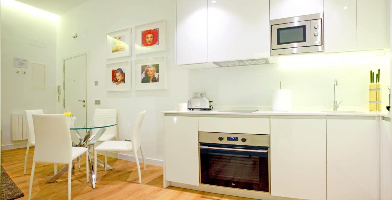 Prado Suite Madri Exterior foto