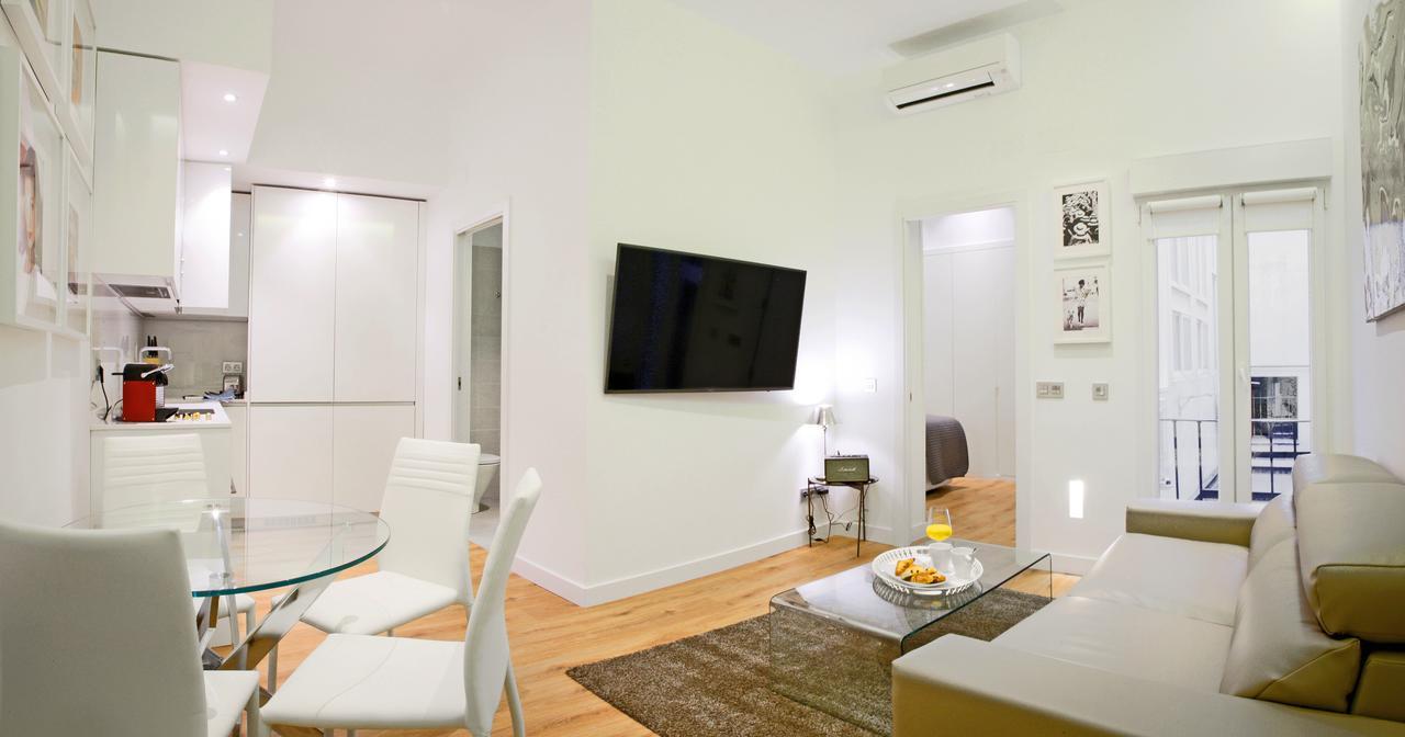 Prado Suite Madri Exterior foto
