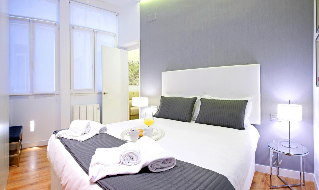 Prado Suite Madri Exterior foto