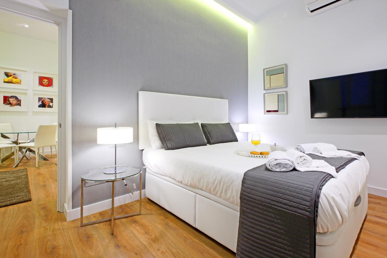 Prado Suite Madri Exterior foto