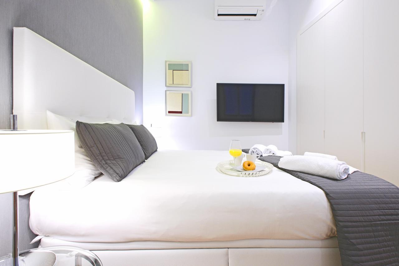 Prado Suite Madri Exterior foto