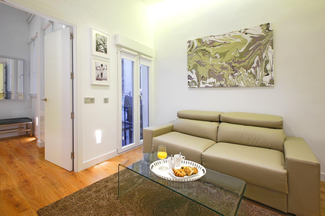 Prado Suite Madri Exterior foto