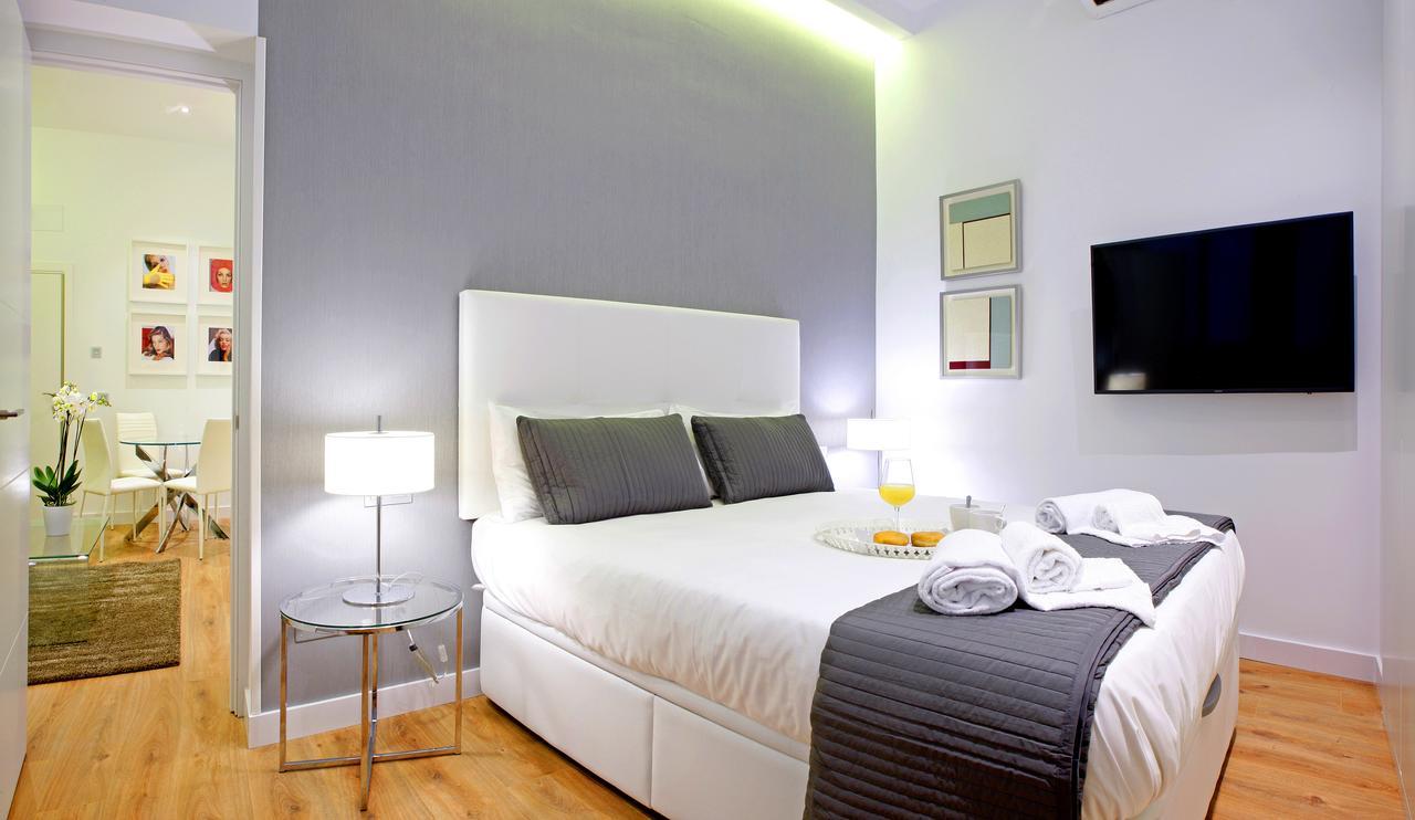 Prado Suite Madri Exterior foto